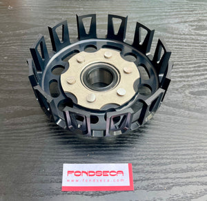 Yamaha TZ250 New complete clutch basket Assembly 5KE-16310-00