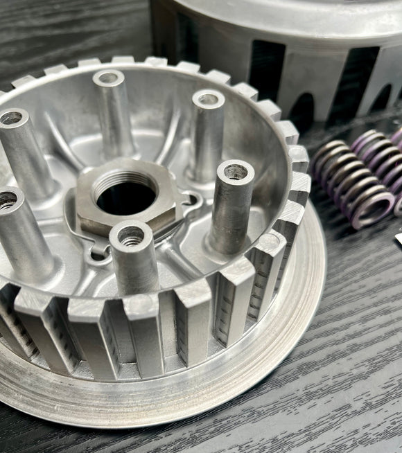 Yamaha TZ250 Clutch hub/boss 3R4-16371-01 2000-2010