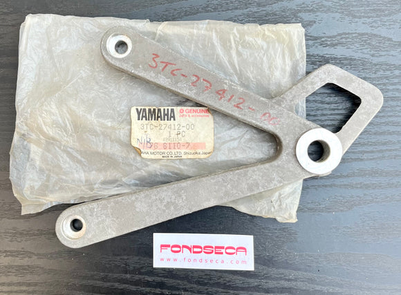 Yamaha TZ250 Left side footrest hanger 1990. 3TC-27412-00